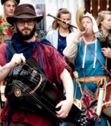 Yoeri & Friends - Live Stream Edition Yoeri & Friends - Live Stream Edition